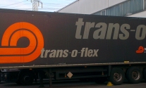 Auflegerbeschriftung für die Firma Trans-o-flex aus Stuttgart