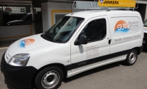 Fahrzeugfolierung im Folienplott für GuT Sanitär aus Esslingen